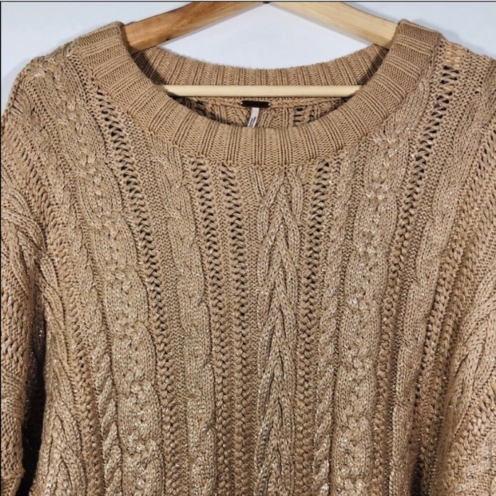 NWOT Free People oversized knit sweater - Picture 8 of 8